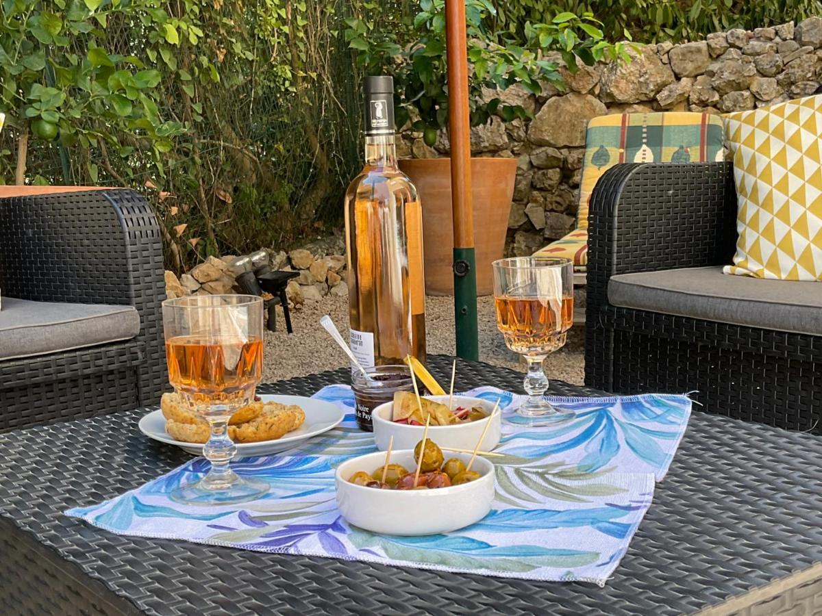 Aubagne Apartment Bagian luar foto